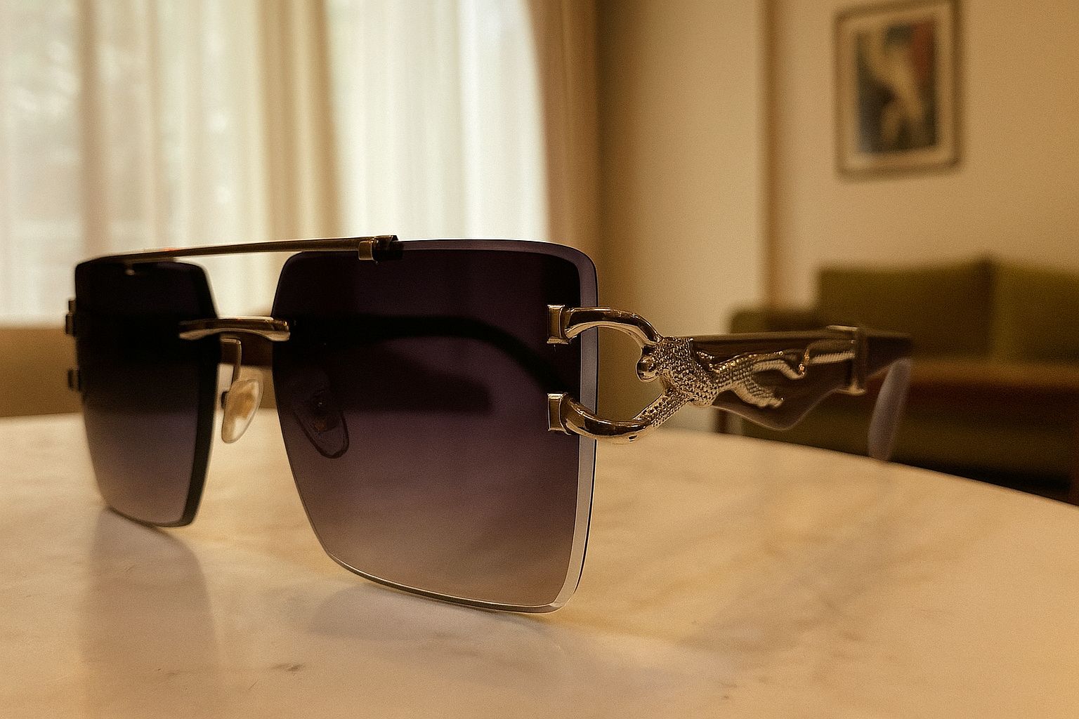  Meeran jaguar sunglasses with gradient lenses and a black/Silver frame, featuring UV protection